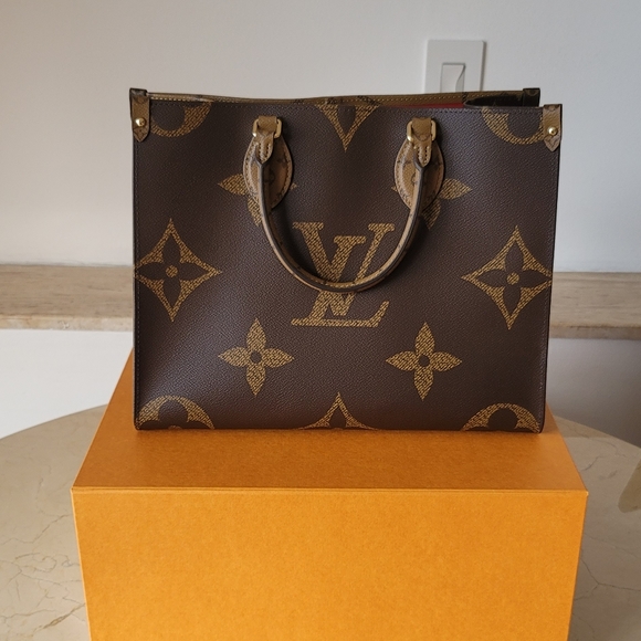 🦋 NWT 🦋 Louis Vuitton Onthego MM - Picture 2 of 16